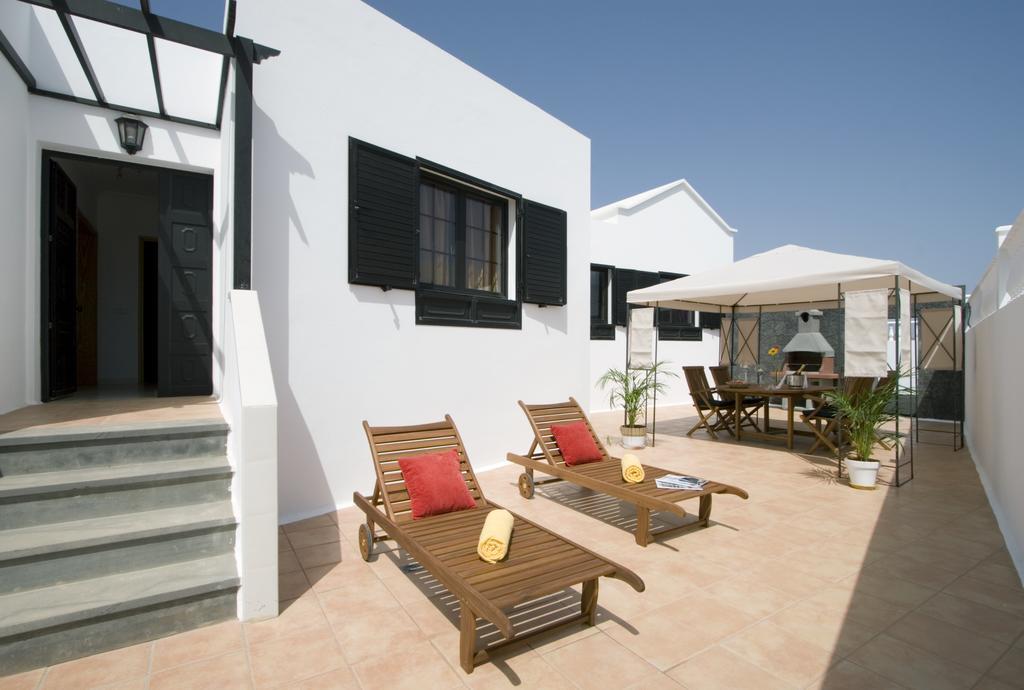 Grand Villa Famara Puerto Del Carmen Puerto del Carmen  Oda fotoğraf