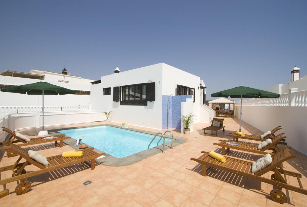 Grand Villa Famara Puerto Del Carmen Puerto del Carmen  Oda fotoğraf